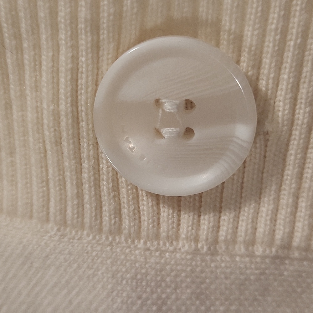 Elie Tahari Marino Wool Sweater - Picture 7 of 9